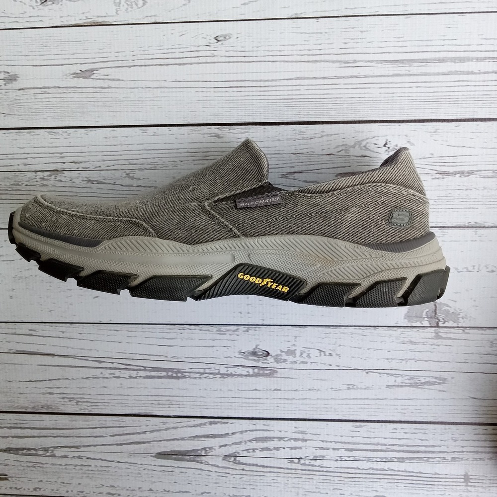 SKECHERS MEN'S RELAXED FIT RESPECTED-FALLSTON CHARCOAL SLIP ON WALKING SHOES 9.5